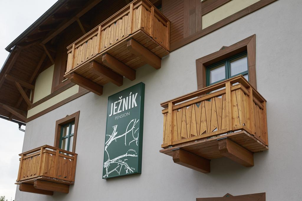 Pension Jeznik Krnov Luaran gambar